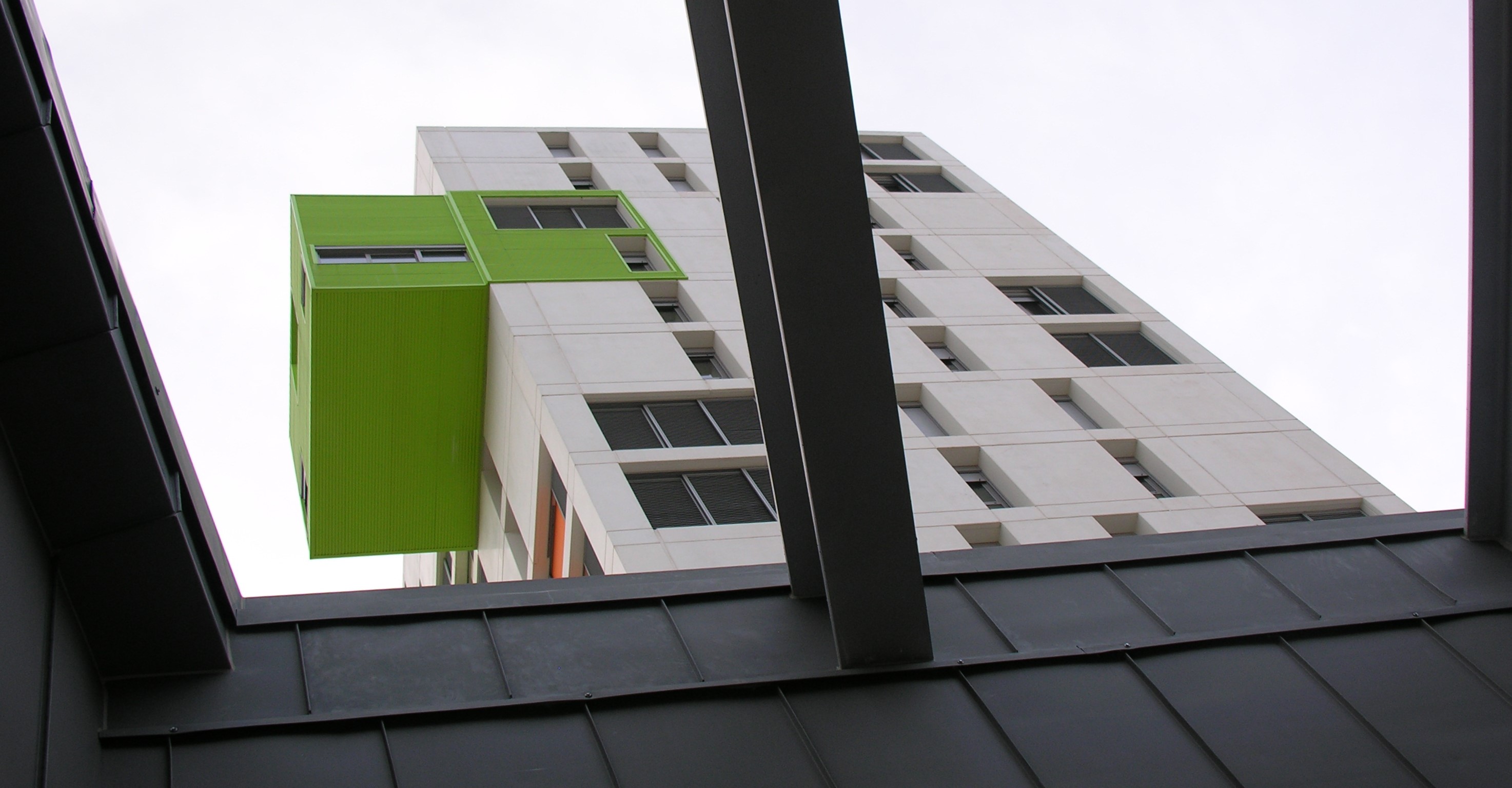 Nueva Plaza Porticada en el Ensanche de Zabalgana - foto 10