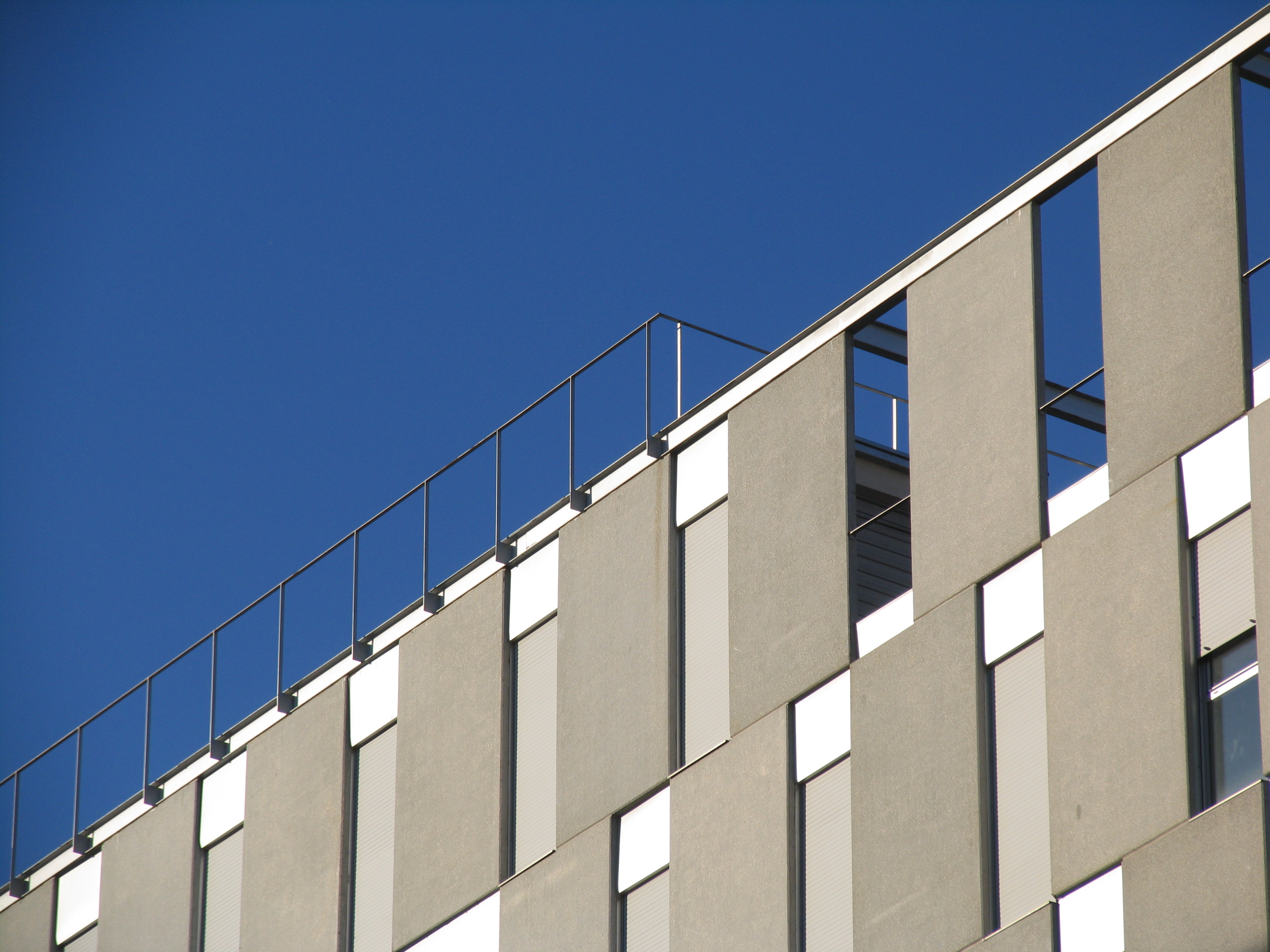 Edificio para 115 Viviendas Sociales en La Perla, Madrid